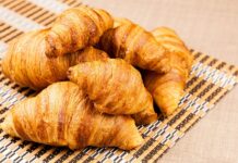 Croissants aux petits suisses