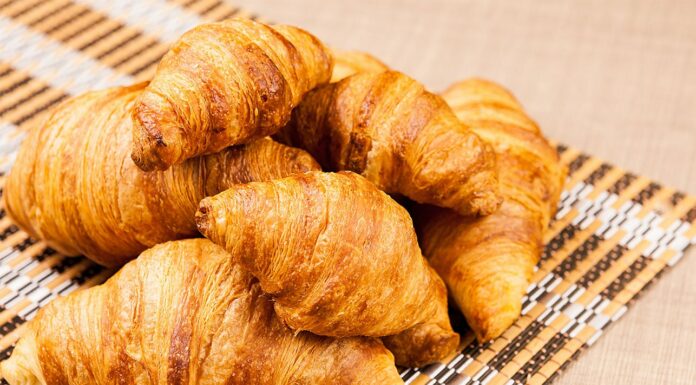 Croissants aux petits suisses