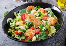 Salade d’avocats aux crevettes