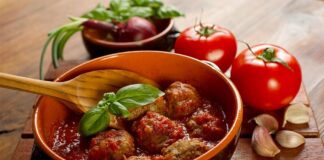 Boulettes de viande à la sauce tomate