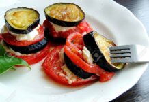 Tian d’aubergines, tomates et mozzarella