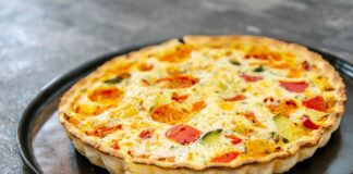 Tarte aux courgettes, lardons et tomates avec Thermomix