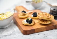 Blinis à la ciboulette