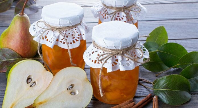 Confiture de poire au gingembre et la cannelle