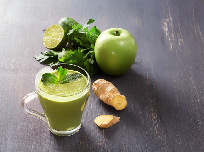 Jus Detox aux Pommes / Concombre et Gingembre