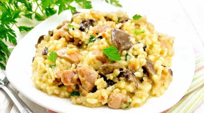 Risotto de poulet aux champignons