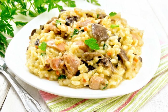 Risotto de poulet aux champignons