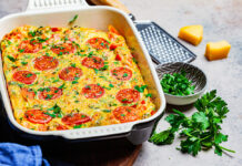 Frittata aux tomates cerise et à la mozzarella