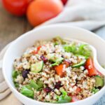 Salade de quinoa et légumes frais