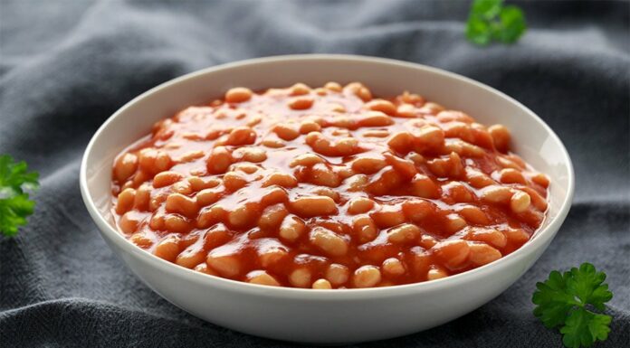 haricots blancs à la sauce tomate